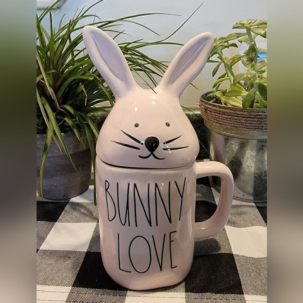 Rae Dunn Bunny Love mug with top